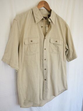 Covington Pigment Dyed Short Sleeve Button-Up Shirt Medium